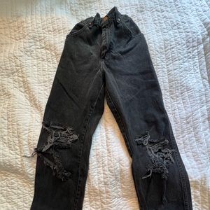black distressed size small wrangler jeans